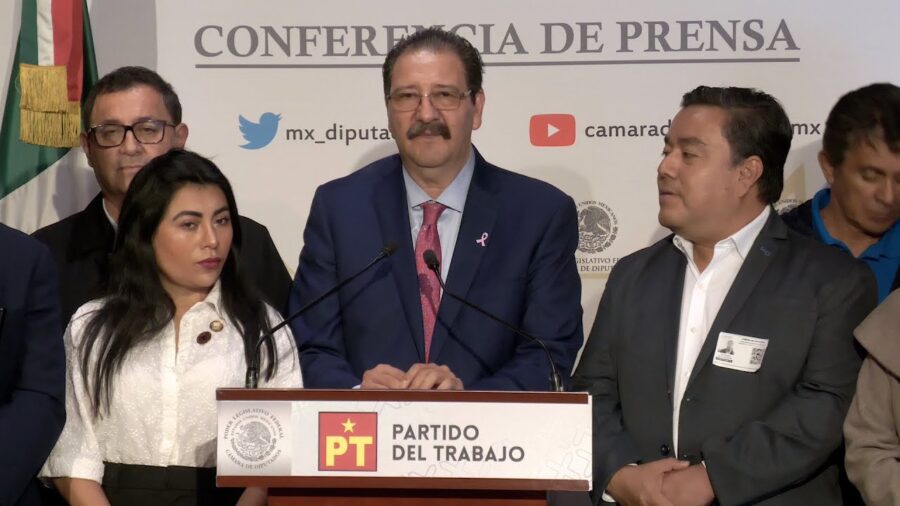 Llama Reginaldo Sandoval a la STPS a vigilar renovación del STPRM