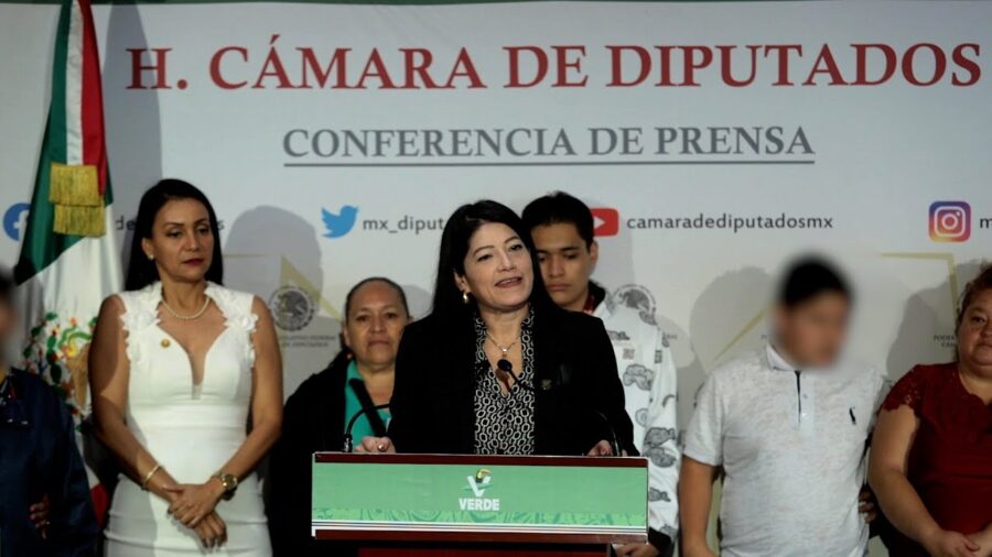 Pide Celia Esther Fonseca a autoridades educativas garantizar mantenimiento de aulas, seguridad y suficiencia de personal académico en los CAM