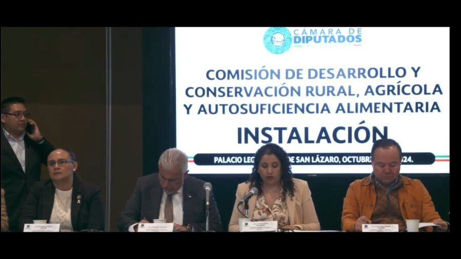 Compromiso, trabajo y diálogo, claves para sacar adelante al campo: Leticia Barrera