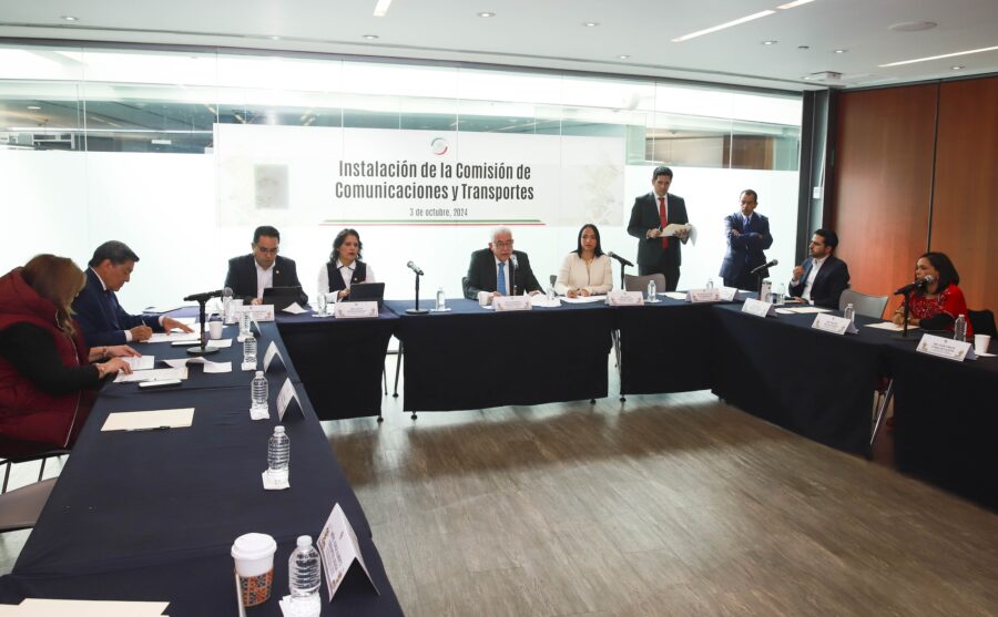 Senadores de la República consideran indispensable fortalecer mantenimiento de carreteras