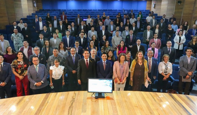 La SE reafirma el compromiso con la promoción de un entorno seguro y eficiente para el desarrollo de la industria digital en en el país