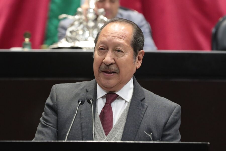 Se busca modificar la Constitución para evitar que reformas y adiciones sean impugnadas por juicio de amparo y otras acciones legales: Leonel Godoy