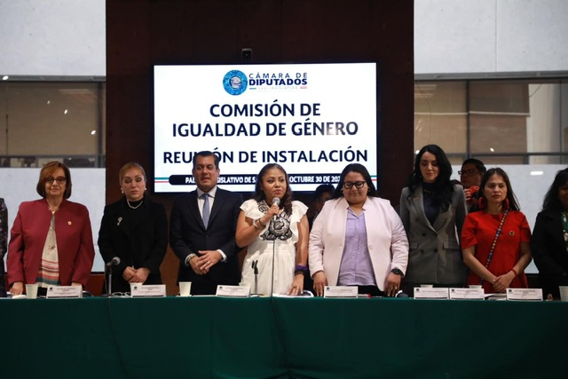Comisión de Igualdad de Género trabajará por todas las mujeres del país y atenderá sus causas, señala Anais Burgos