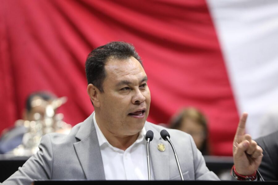 Reforma en materia de supremacía constitucional, un "capricho" que elimina límites al poder del oficialismo: Arturo Yáñez