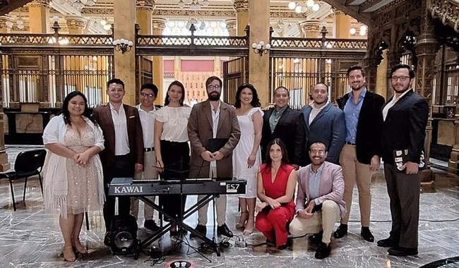 Vuelve el Estudio de la Ópera de Bellas Artes al Palacio Postal con sones istmeños al interpretar “Celebrando a los nuestros”