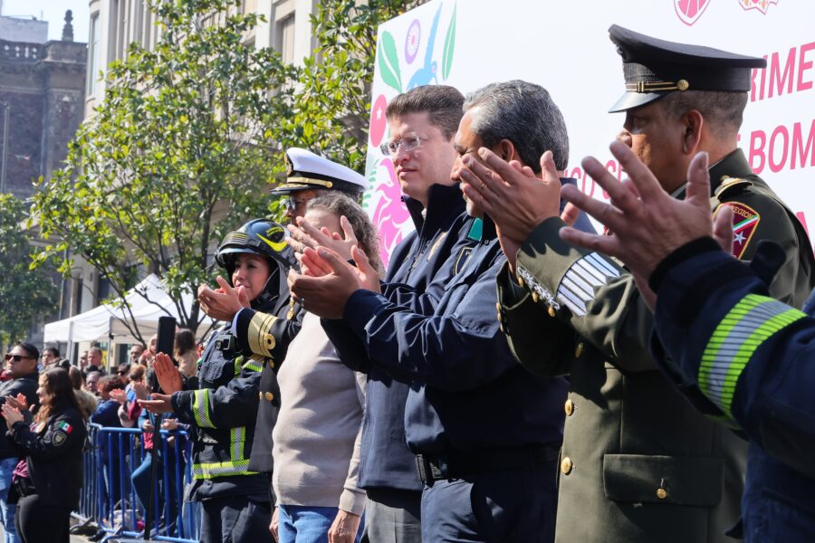 Celebra HCBCDMX 169 Aniversario con primer Desfile de Bomberos