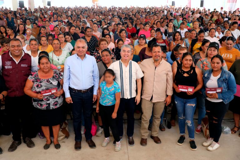 Transforma Gobierno del EdoMéx la vida de 3 mil 500 mexiquenses de la zona sur a través del Programa Mujeres con Bienestar