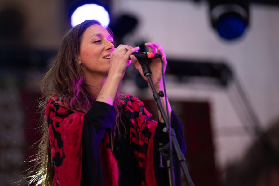 Prende concierto de Chetes a más de 80 mil asistentes en el Zócalo de la Ciudad de México