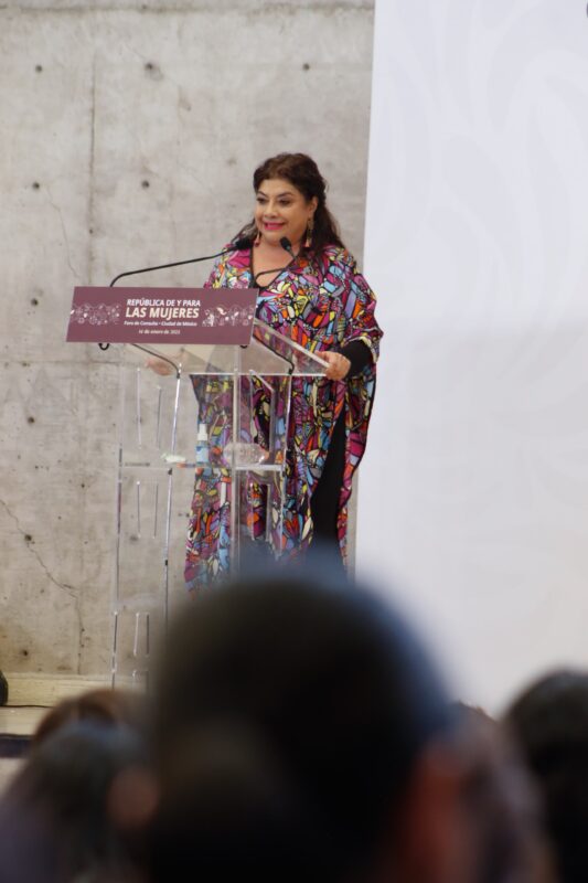 Participa jefa de Gobierno Clara Brugada en el Foro República de y para Mujeres, en el marco del Plan Nacional de Desarrollo