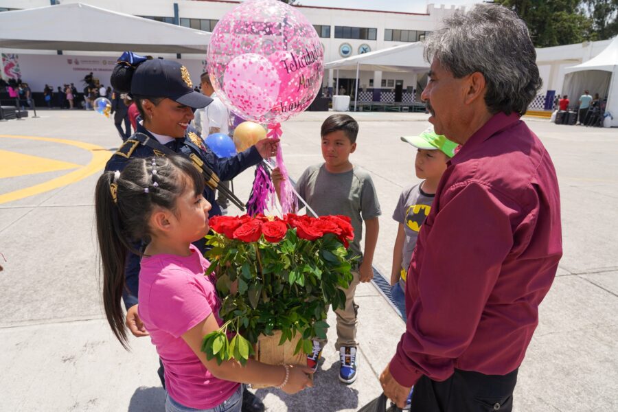 En la Graduación de 256 nuevos elementos, jefa de Gobierno Clara Brugada Anuncia aumento salarial de 9% a los uniformados, y reconoce que ha crecido la confianza hacia la Policía de esta Capital