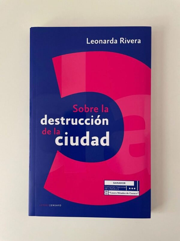 Adéntrate en la lectura con los ensayos que el Fondo Editorial del Estado de México tiene para ti