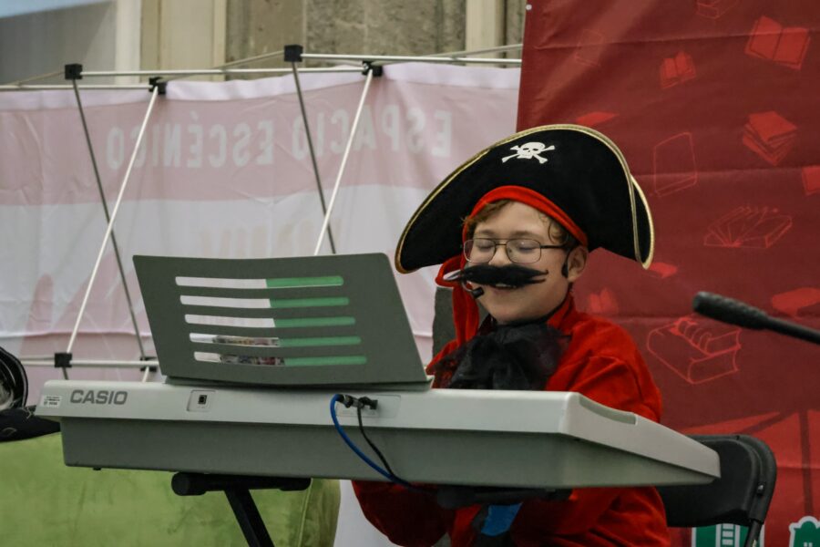 La Secretaría de Cultura Capitalina comparte su Red de Libro Clubes con la 46º FIL Minería