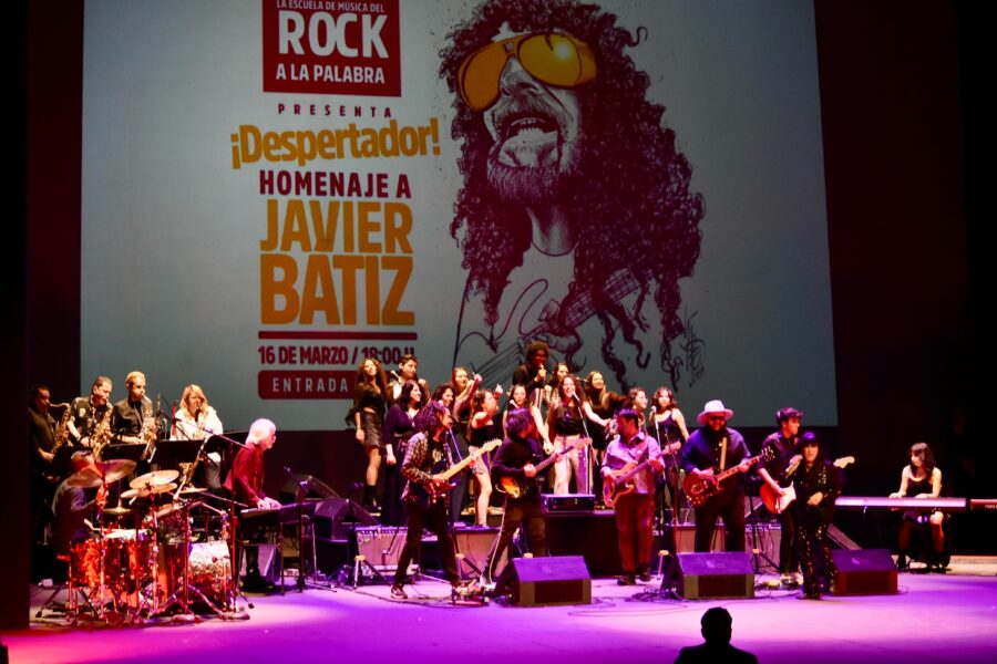 ¡Despertador! Concierto homenaje a Javier Bátiz logra lleno total en el Teatro de la Ciudad Esperanza Iris
