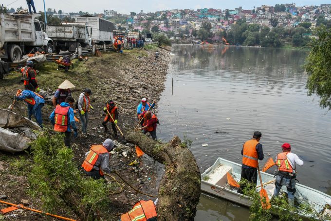 EdoMéx limpia en tiempo récord Presa Los Cuartos; refuerza prevención con brigadistas, monitoreo permanente y maquinaria especializada