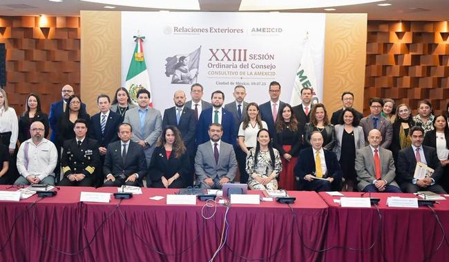 Celebra AMEXCID Consejo Consultivo bajo visión de humanismo mexicano