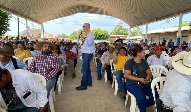 2.5 millones de agricultoras y agricultores de pequeña y mediana escala, clave en la producción de maíz blanco: AGRICULTURA
