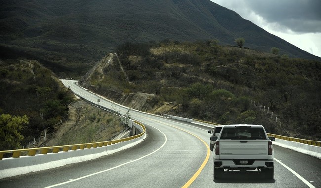 Recomienda SICT conducir con precaución para un retorno seguro por carretera