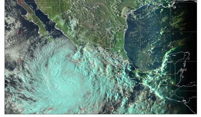 Se prevén lluvias de muy fuertes a torrenciales en 5 entidades, debido al huracán Priscilla