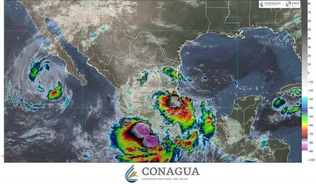 Priscilla se localiza a 265 km al oeste-suroeste de Cabo San Lázaro