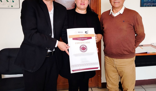 Profepa entrega tres certificados a empresas en Querétaro