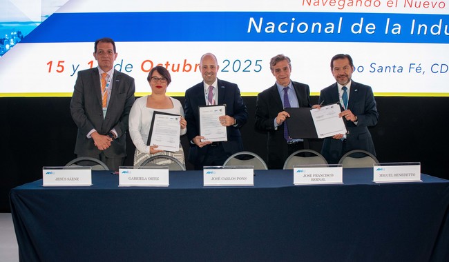 Profepa y ANIQ firman convenio para fortalecer la verificación ambiental en el comercio exterior de sustancias químicas