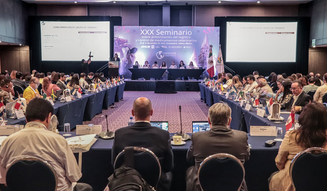 México asume presidencia del Comité de las Américas de Medicamentos Veterinarios