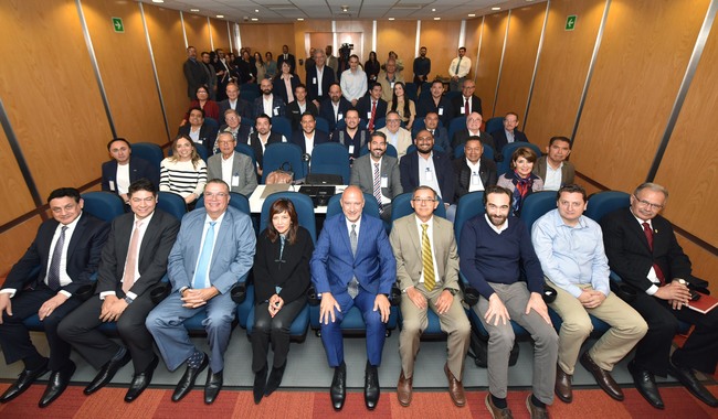 Exhorta Jesús Esteva Medina a directores generales de centros SICT a trabajar con compromiso y honestidad