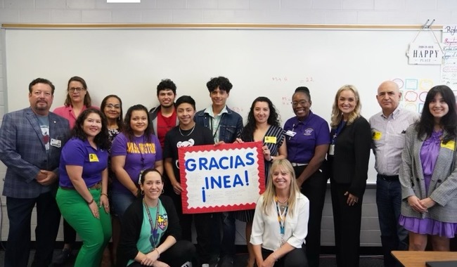 Boletín 350. Reciben 3 mil 844 mexicanas y mexicanos que viven en el extranjero servicios de alfabetización, primaria y secundaria: SEP