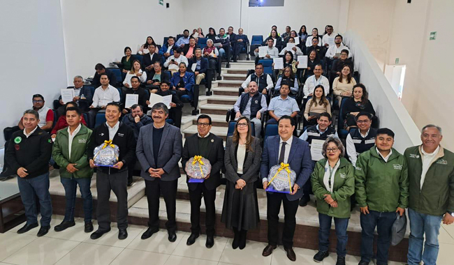 Profepa reconoce a 43 organizaciones de Tlaxcala por fortalecer la prevención y respuesta ante emergencias químicas