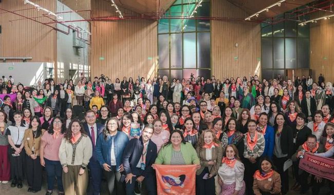 La Secretaría de las Mujeres celebra primer encuentro nacional de mujeres organizadas “Tejiendo Redes”